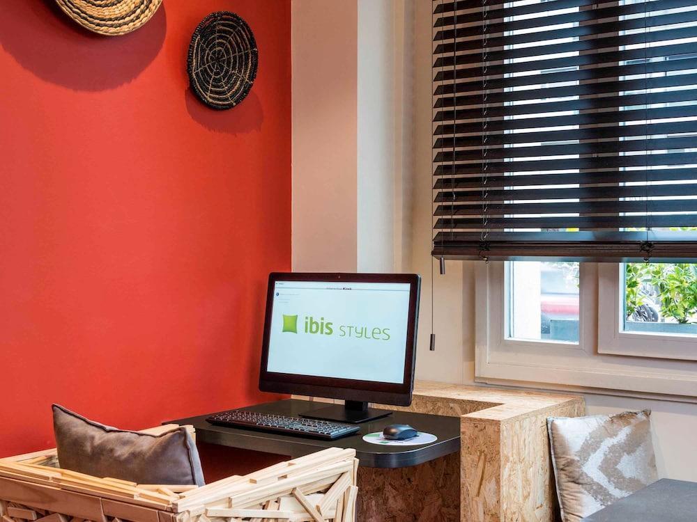 Hotel Ibis Styles Paris Boulogne Marcel Sembat Exterior foto